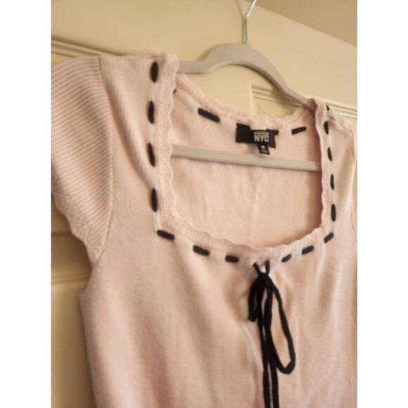 Madden NYC knit short sleeve ribbon detail dress pink size Medium - Picture 4 of 7